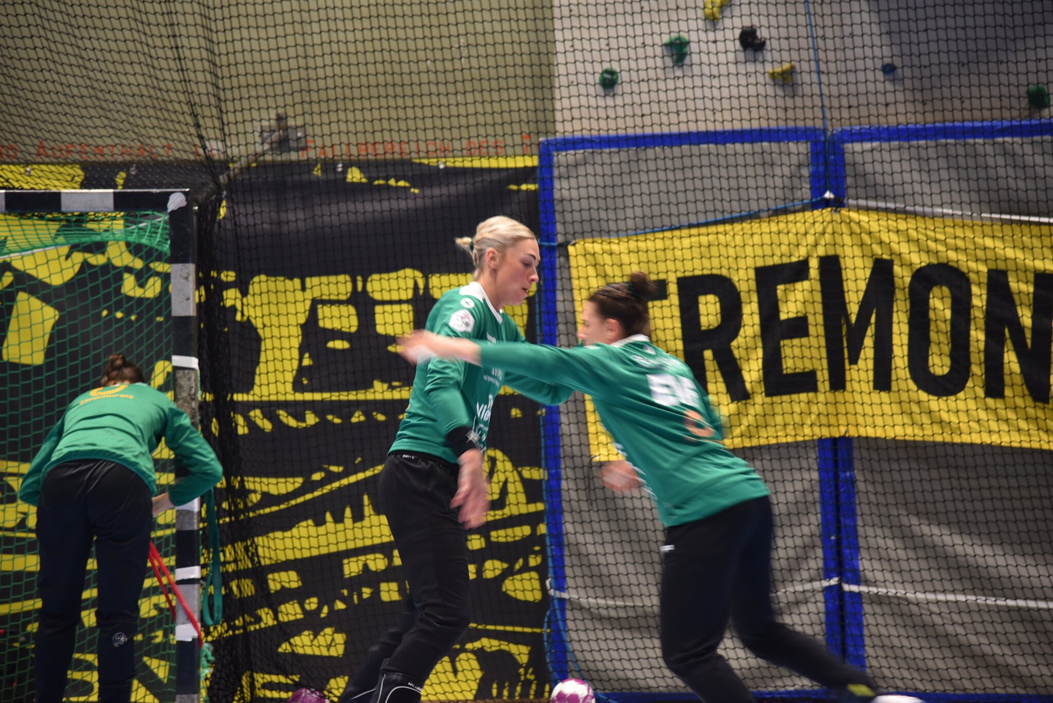 Borussia Dortmund Damenhandball: Fotostrecke BVB versus Frisch Auf Göppingen