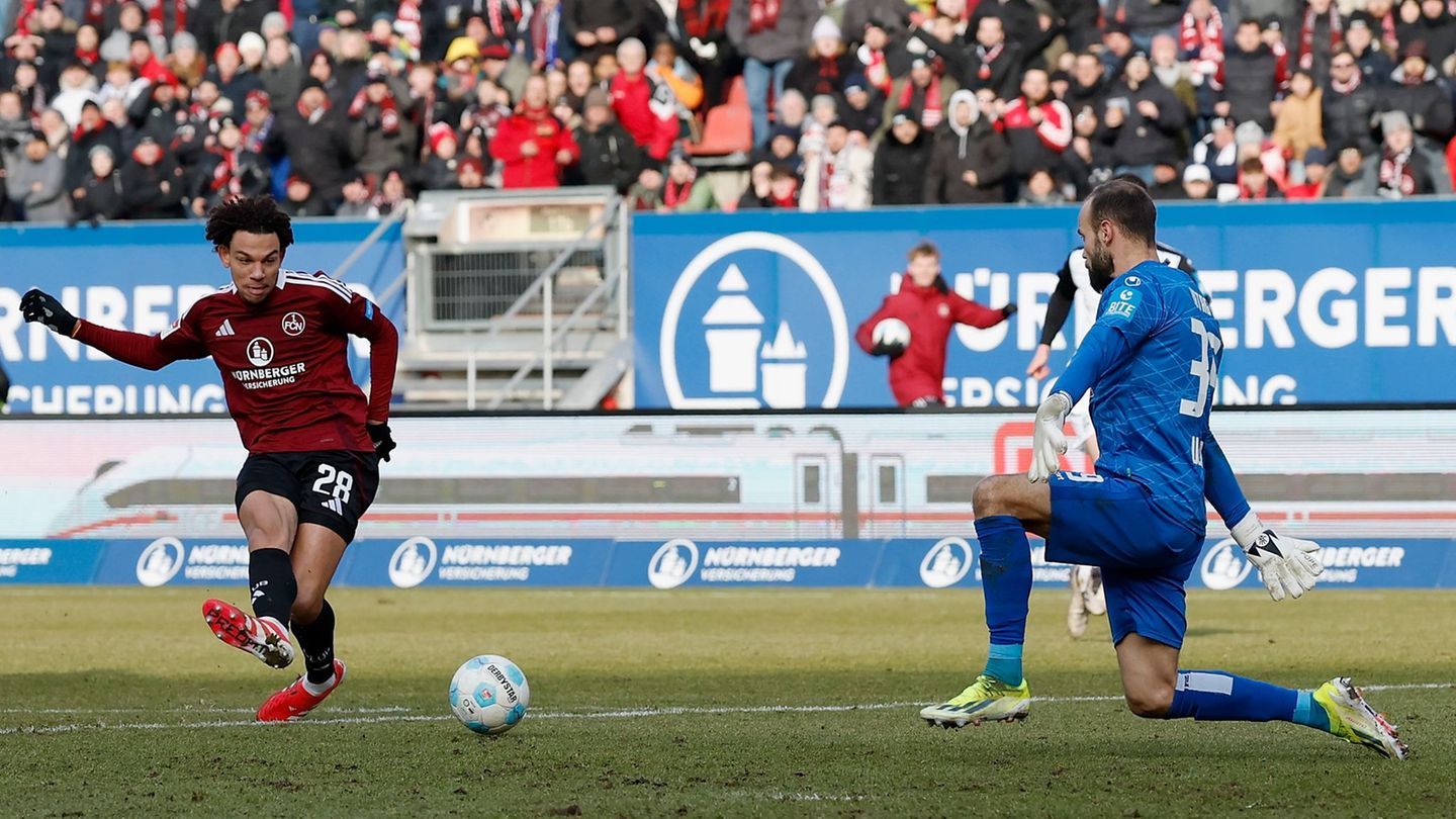 2. Fußball-Bundesliga: Klose jubelt weiter: “Jetzt haben wir…
