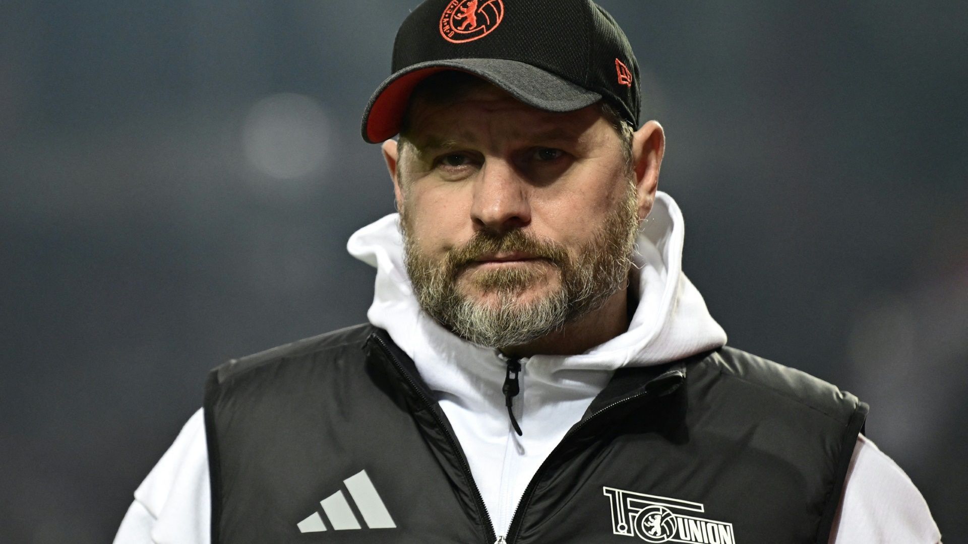 Baumgart fordert “mutigen” Auftritt in Dortmund