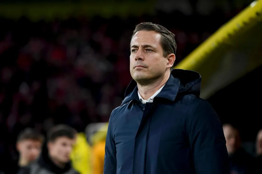 Lars Ricken schwimmt sich frei