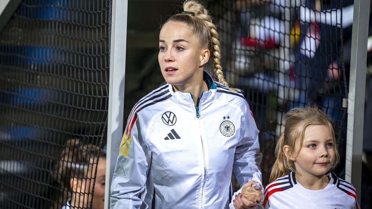 Bundestrainer Wück sucht Kapitänin – Giulia Gwinn reagiert