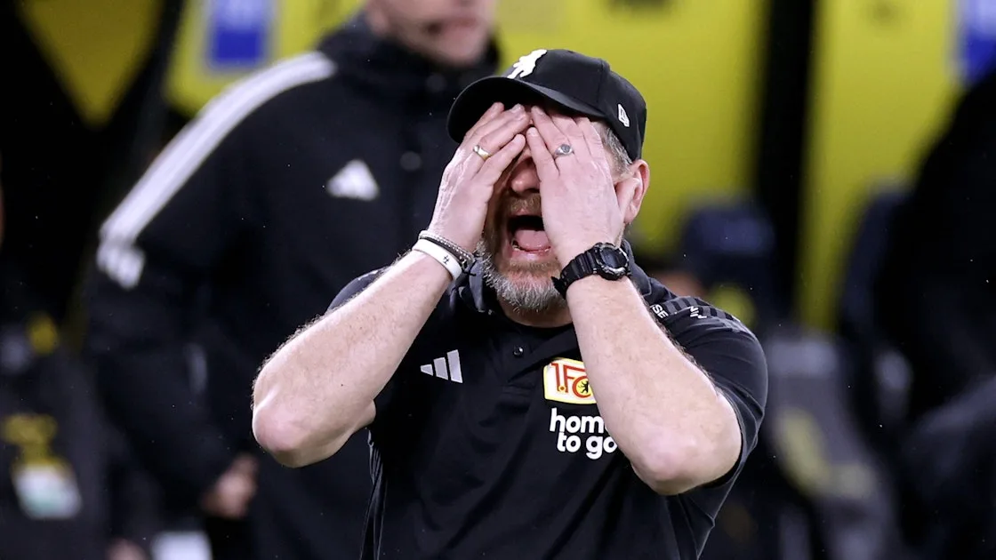 Baumgart nach 0:6-Klatsche beim BVB sauer: Reporter unterbrochen
