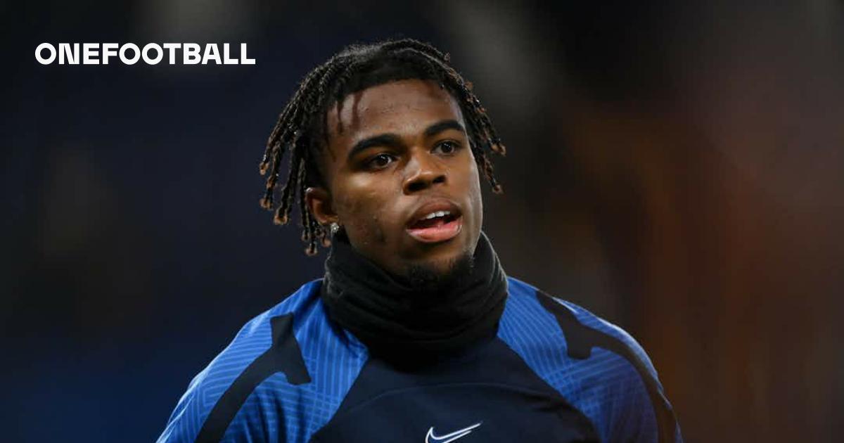 Carney Chukwuemeka not ready to start for Borussia Dortmund