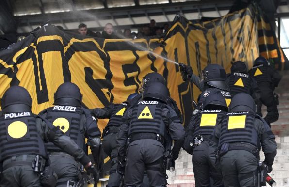 3. Liga: Krawalle im Ostderby, BVB-Joker schocken Aachen,
