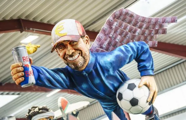 Wegen RB-Wechsel: So wird Jürgen Klopp beim Mainzer Rosenmontagszug verspottet