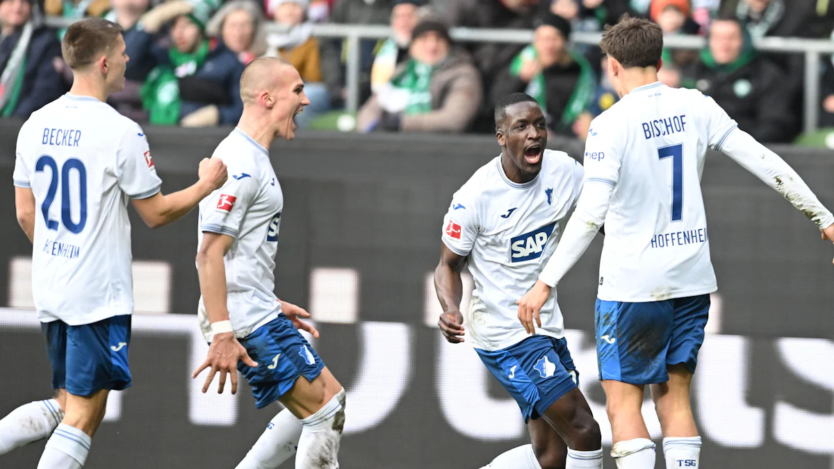 Bundesliga am Sonntag: Hoffenheim überrascht beim Sieg in…
