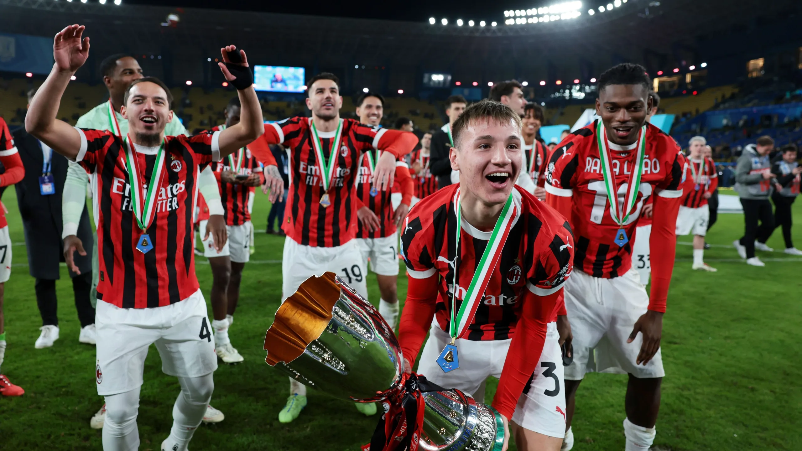 AC Mailand Gehälter: Welche Spieler von Milan verdienen in