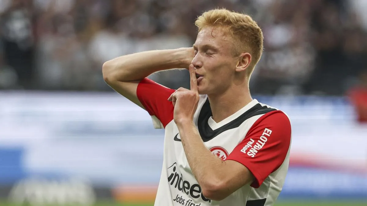 Abgang droht: Das Mega-Preisschild für Larsson