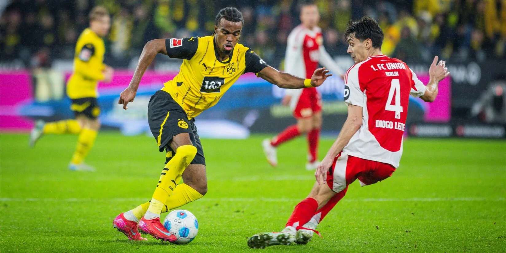 Chukwuemeka überrascht bei Bundesliga-Debüt: BVB-Neuzugang