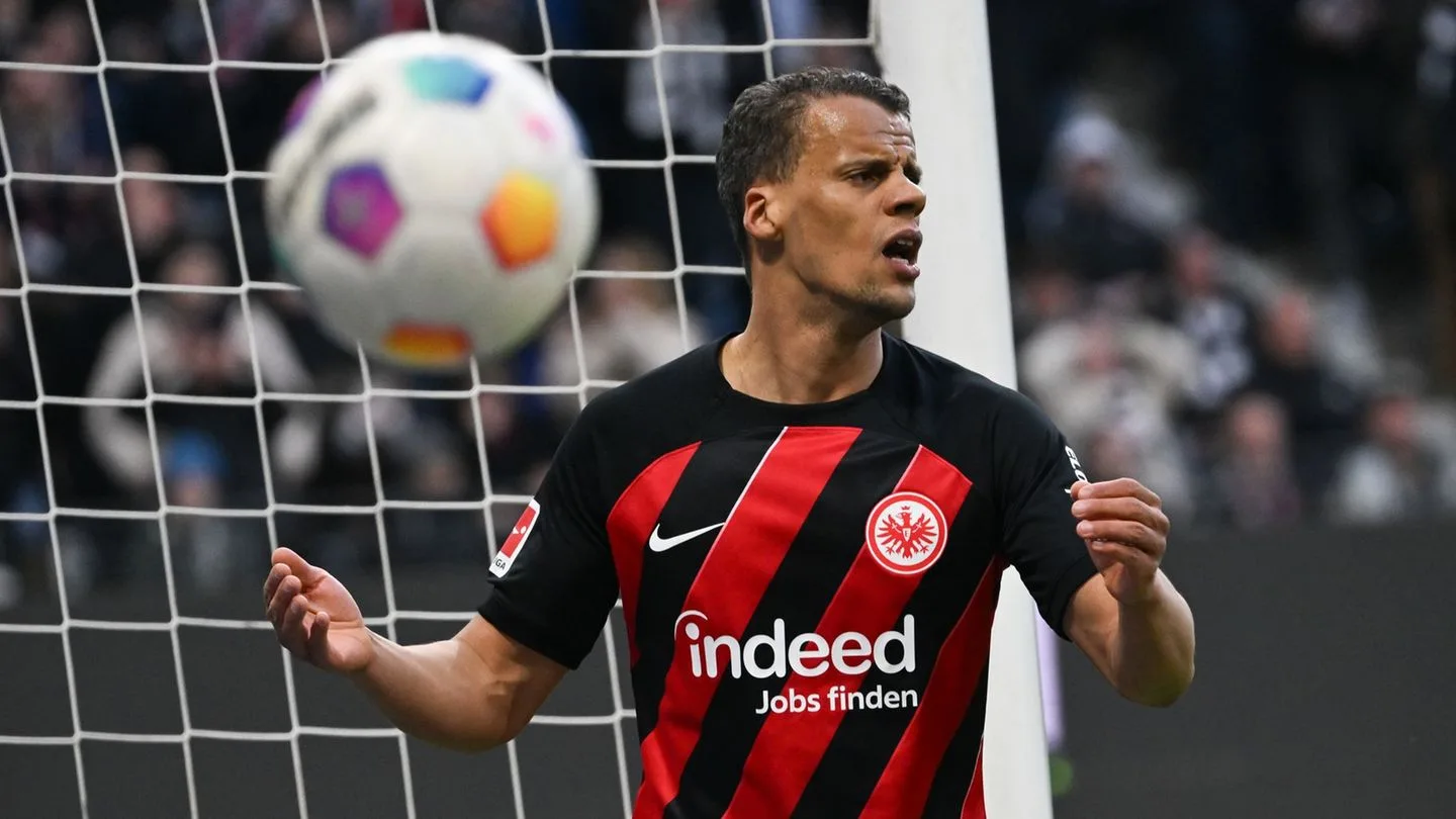 Fußball-Bundesliga: Eintracht-Profi Chandler muss