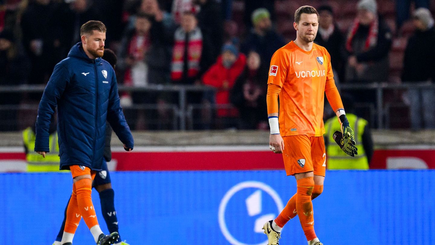Fußball-Bundesliga: Torwartwechsel in Bochum: Horn ersetzt