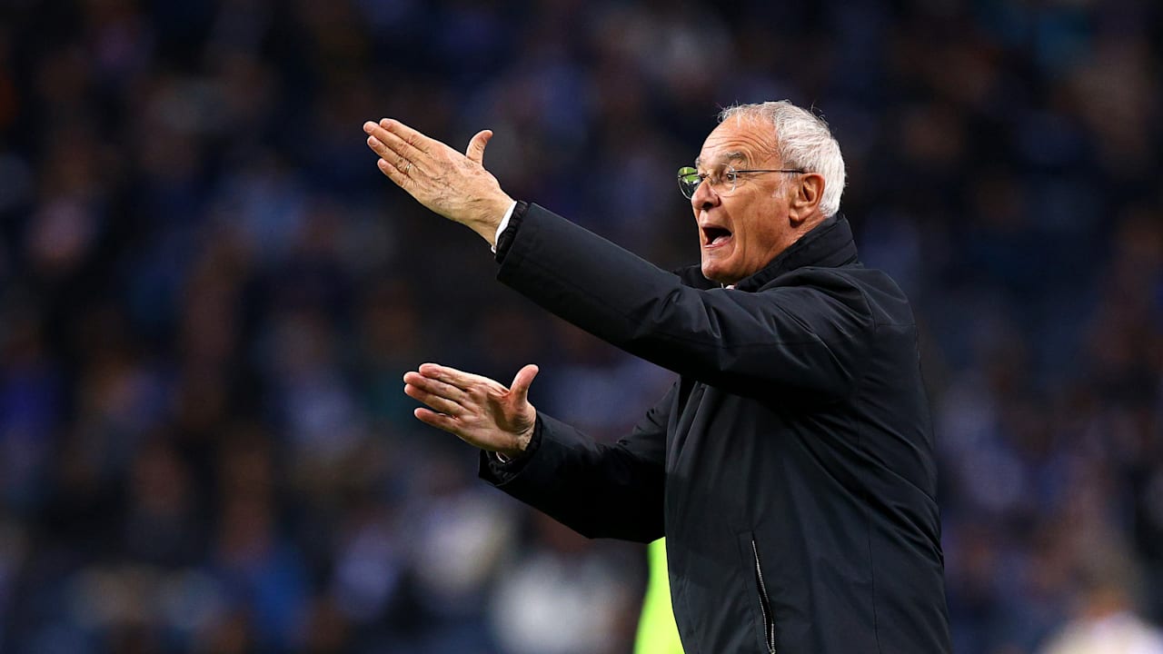Hummels-Trainer Ranieri giftet gegen Schiri Stieler – „Er