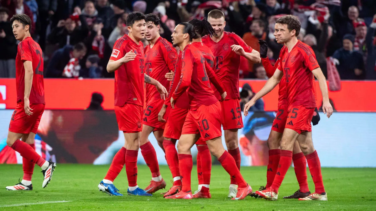 Itos Premiere: FC Bayern fertigt Frankfurt mit 4:0 ab