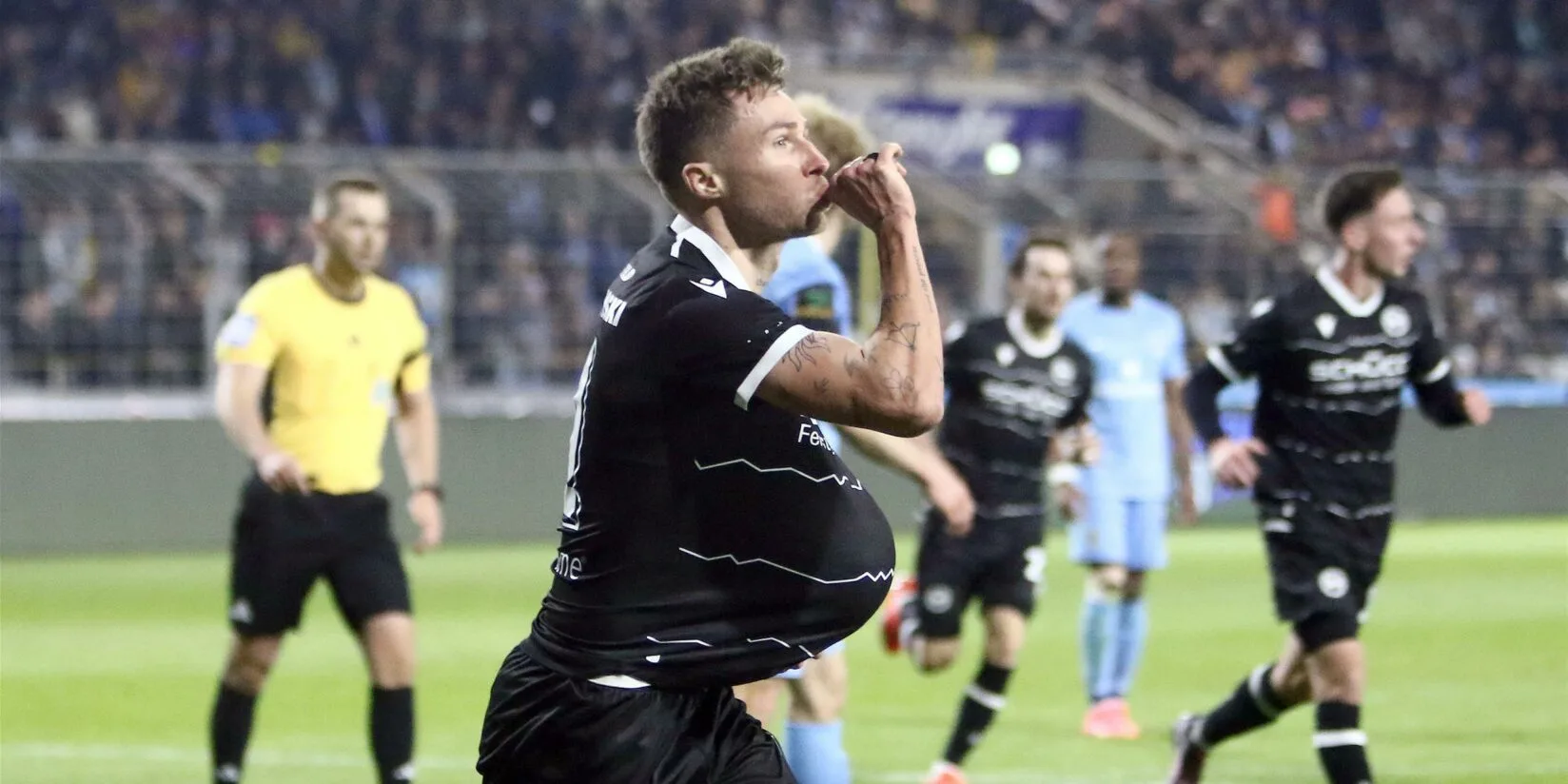 Joel Grodowski schießt erstes Tor für Arminia Bielefeld