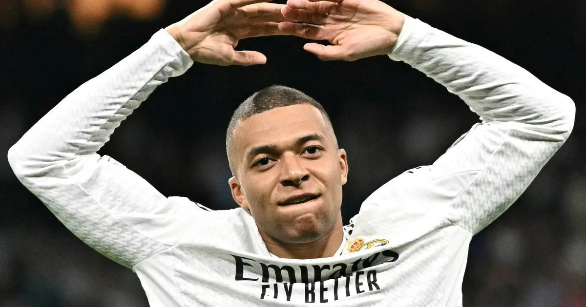 Kylian Mbappé nach OP wieder zurück