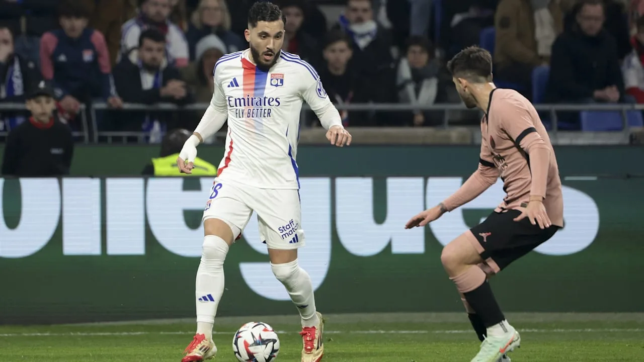 Rayan Cherki: Bayern, BVB und Leverkusen wollen Lyon-Star |