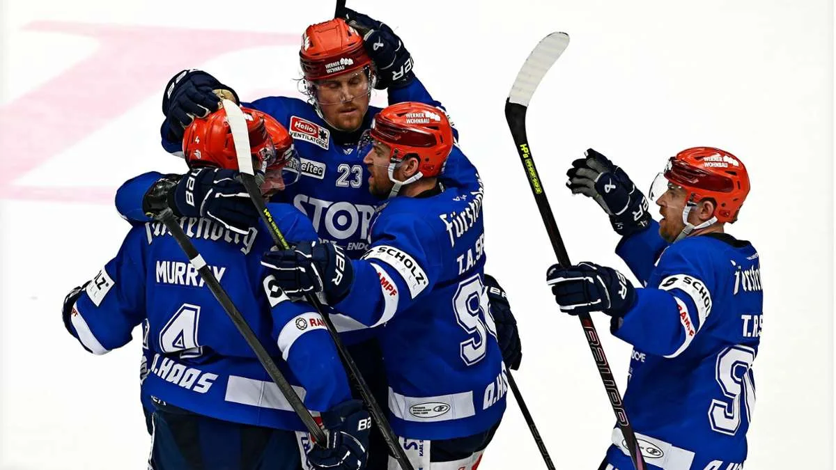 Schwenninger Wild Wings gegen Wolfsburg: