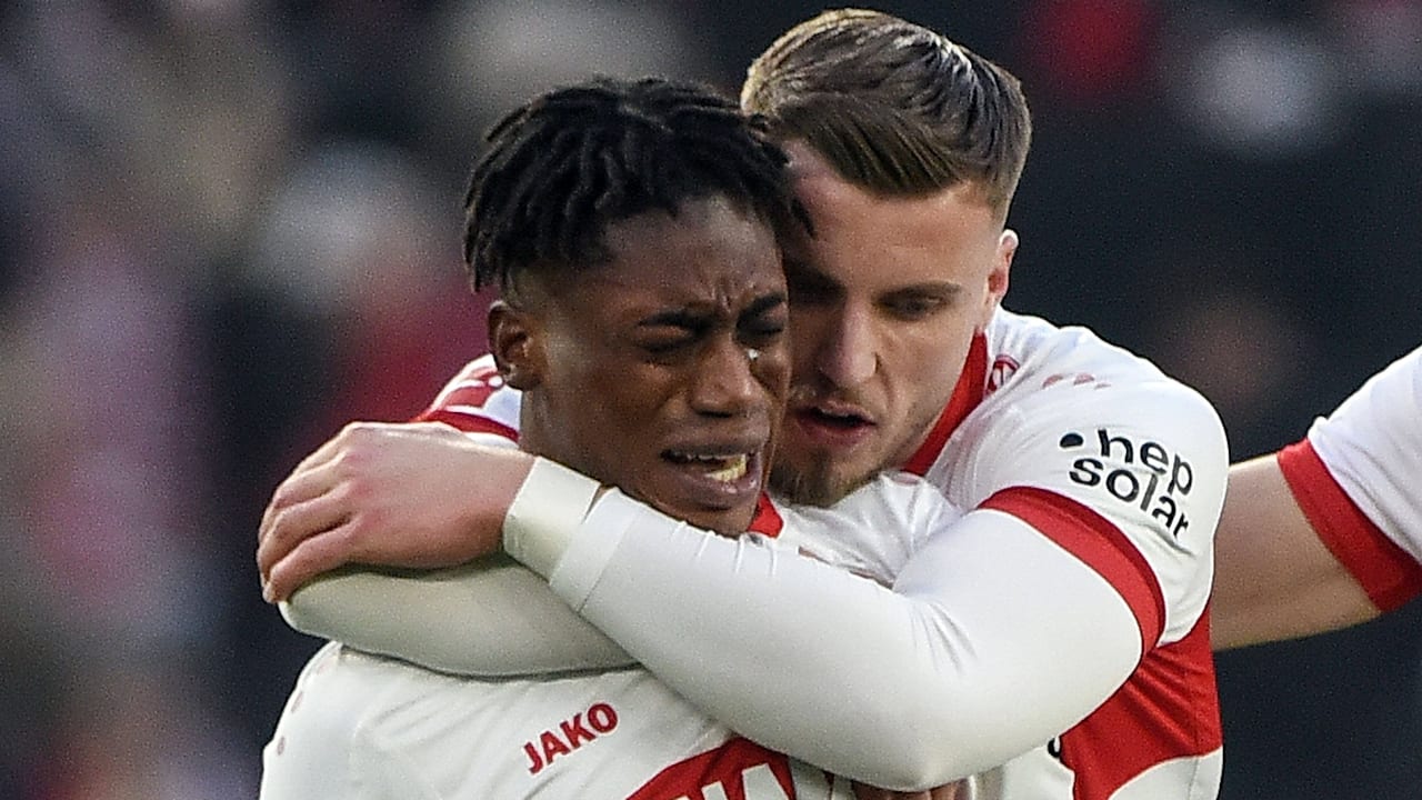 VfB Stuttgart: Justin Diehl bricht nach Wolfsburg-Spiel