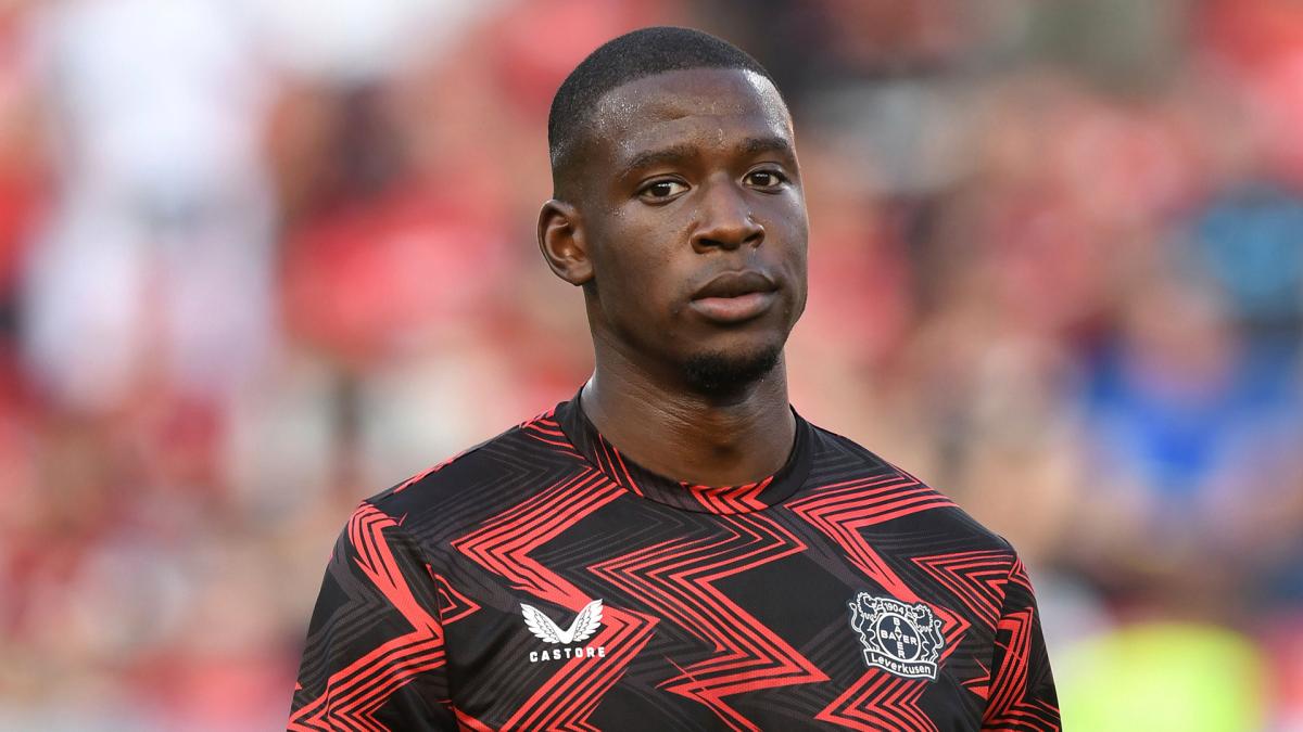 Was macht Bayer mit Mukiele?