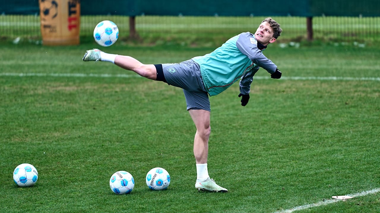 Werder Bremen: Nächster Ausfall? Jens Stage zurück,