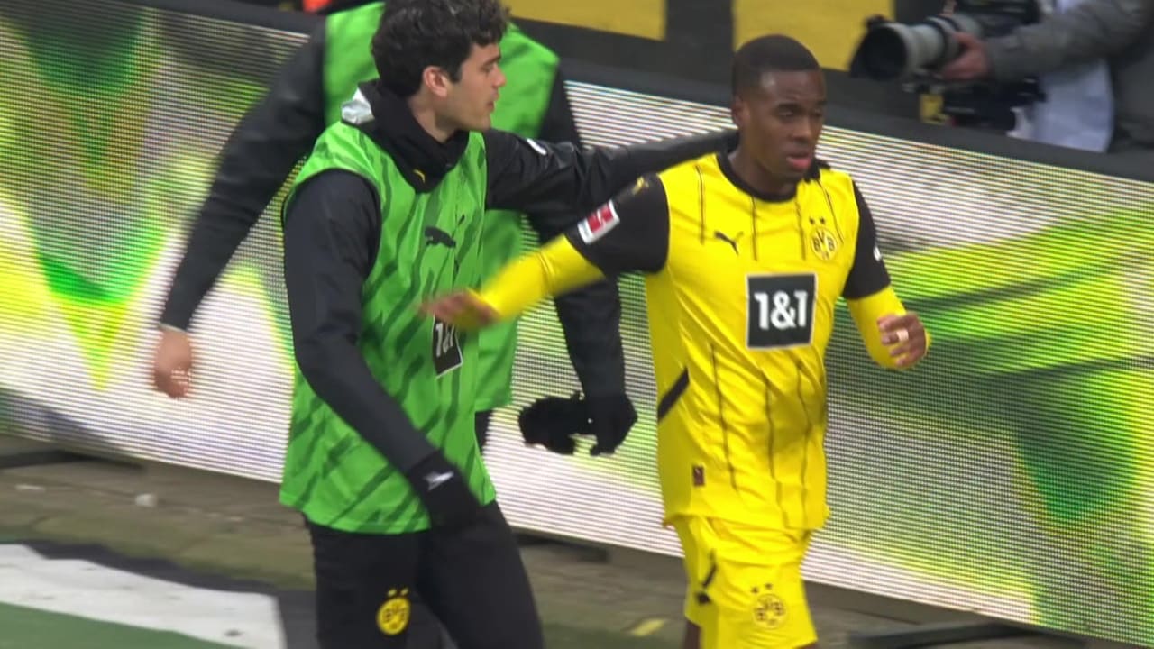BVB-Risse: Was hinter der Gittens-Wut bei der Auswechslung steckte | Fußball