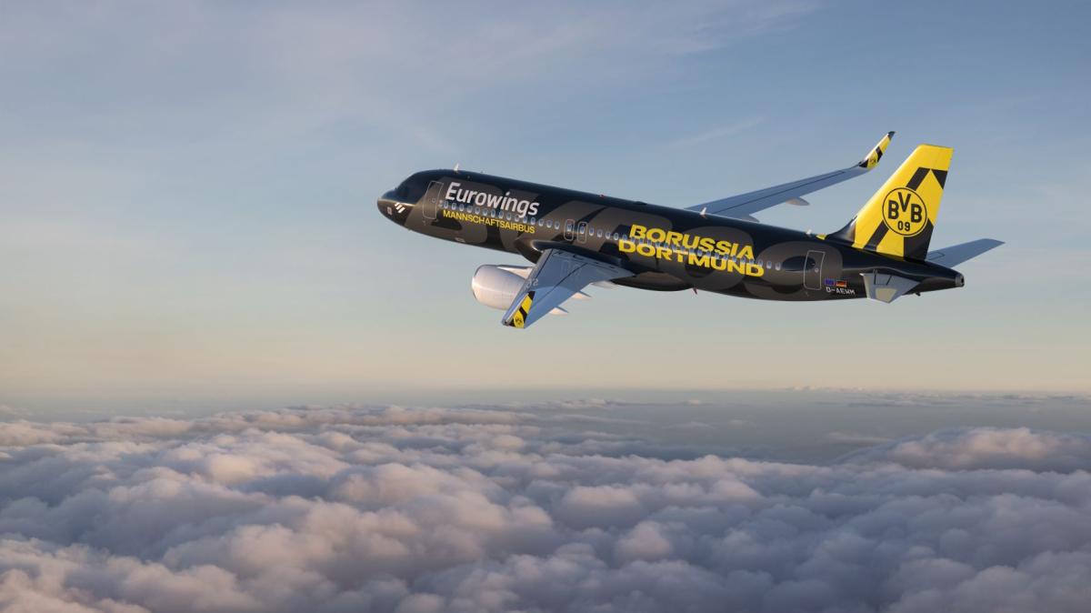 BVB enthüllt neues Vereinsflugzeug am Flughafen Münster/Osnabrück