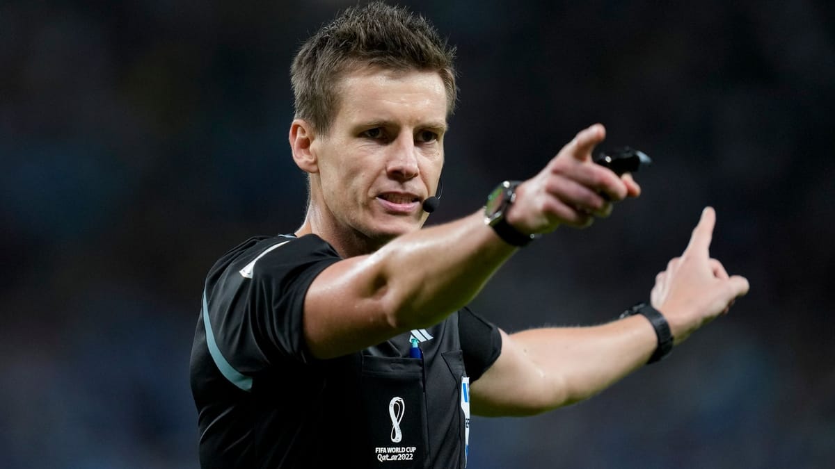 Siebert pfeift Topspiel zwischen Leverkusen und Bayern