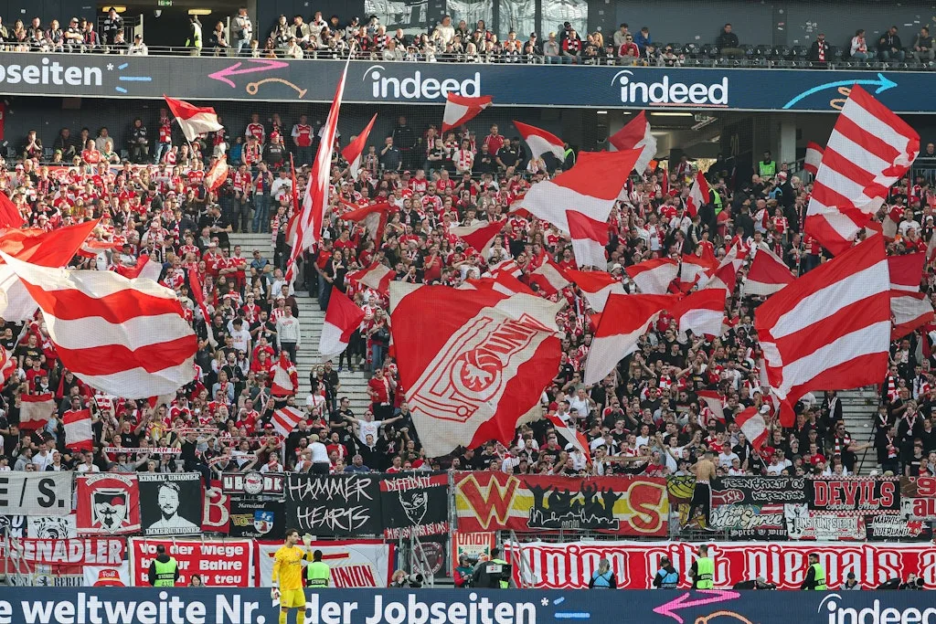 1. FC Union Berlin plant mobiles Jugendzentrum auf Köpenicks Gewässern