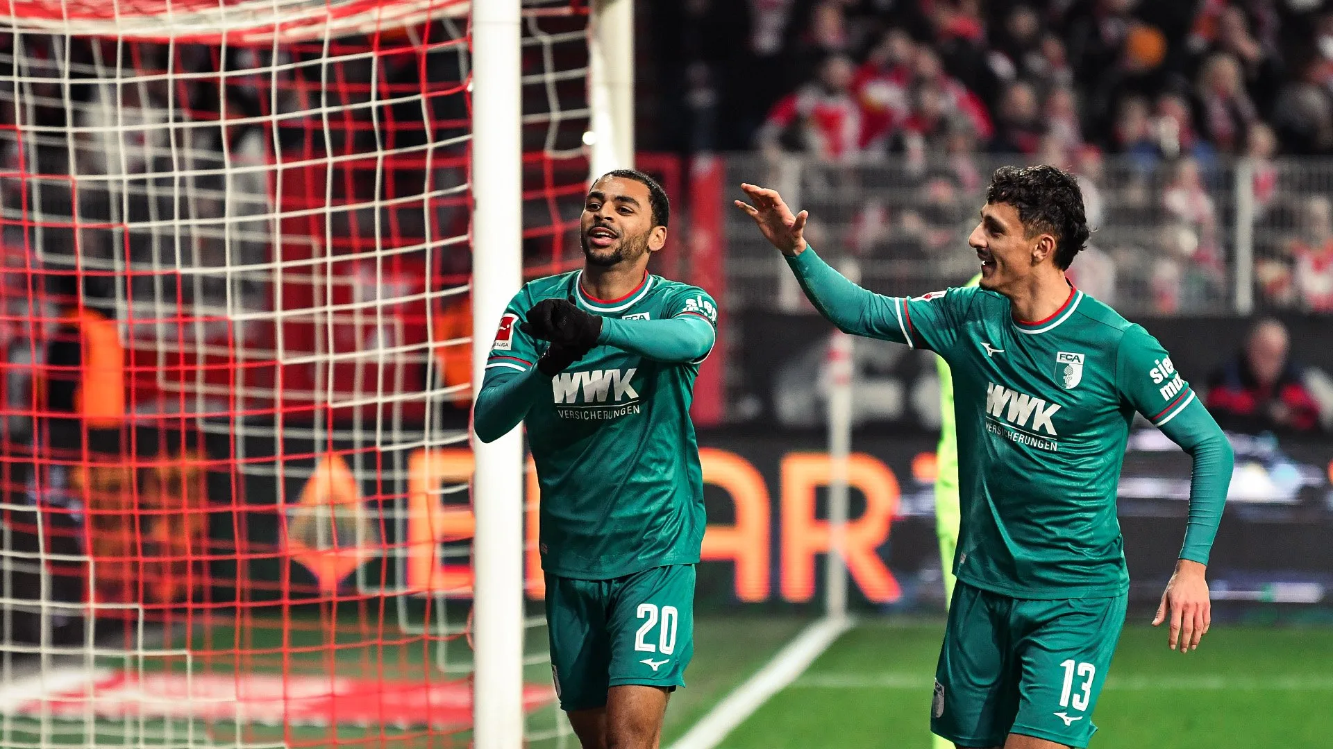 Auswärtssieg! FCA schlägt Union Berlin 2:0