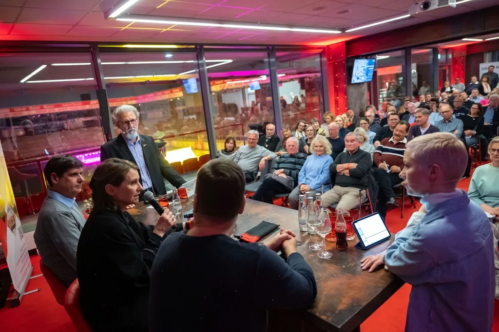 Debatte über Medien beim 1. FC Union: „Die Ostdeutschen werden mündiger“