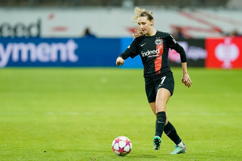 Eintracht Frankfurt Frauen erobern vorerst