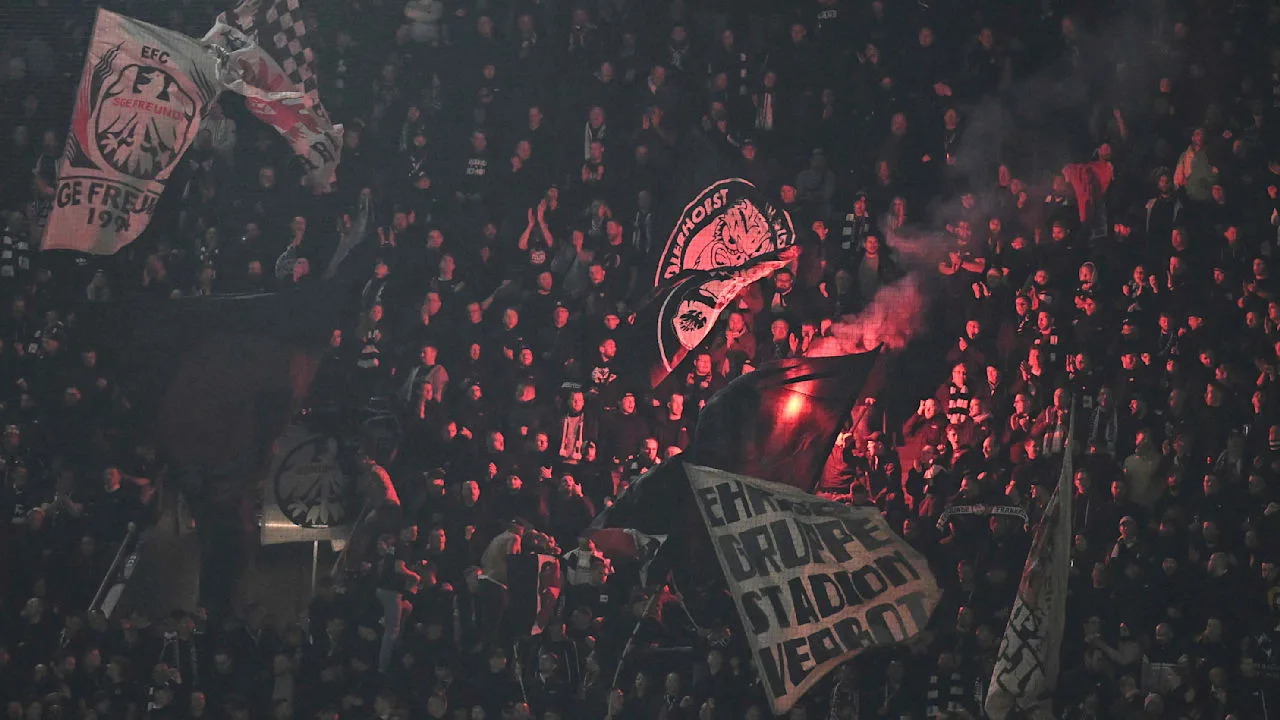 Eintracht Frankfurt: Mit dieser Fan-Strafe rechnet