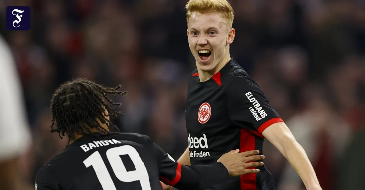 Eintracht Frankfurt besiegt Ajax Amsterdam in Europa