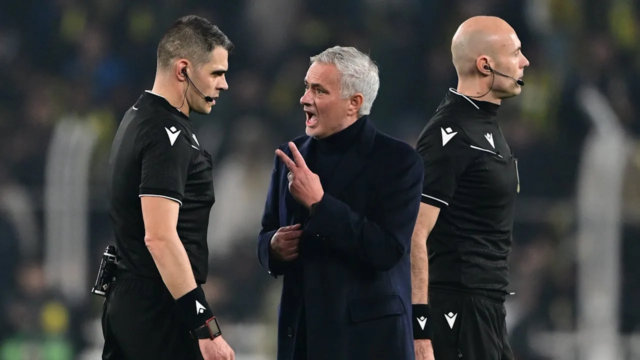 Eintracht Frankfurt: „Skandal“-Schiri pfeift Euro-Kracher! |