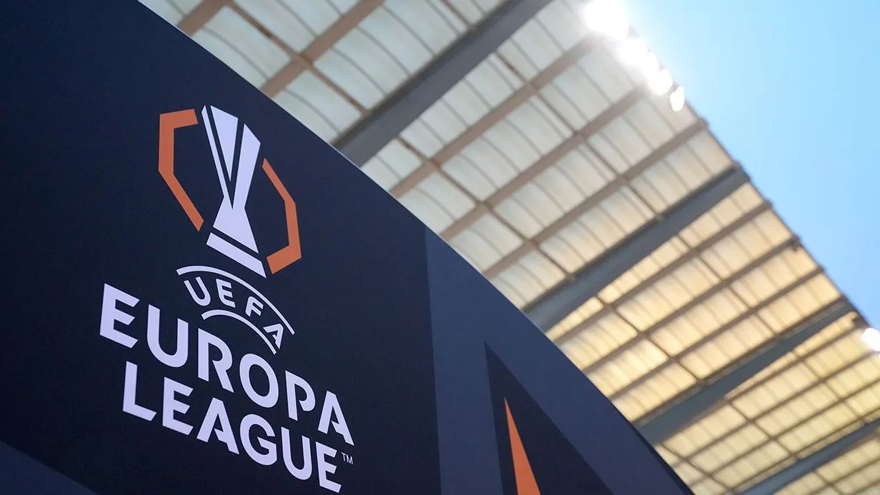 Europa und Conference League, Achtelfinale heute live bei RT