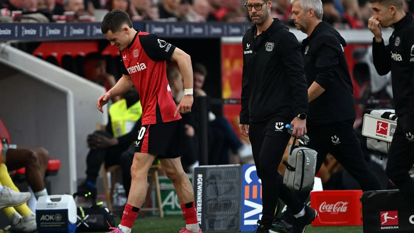 Fußball-Bundesliga: Wirtz verletzt raus: