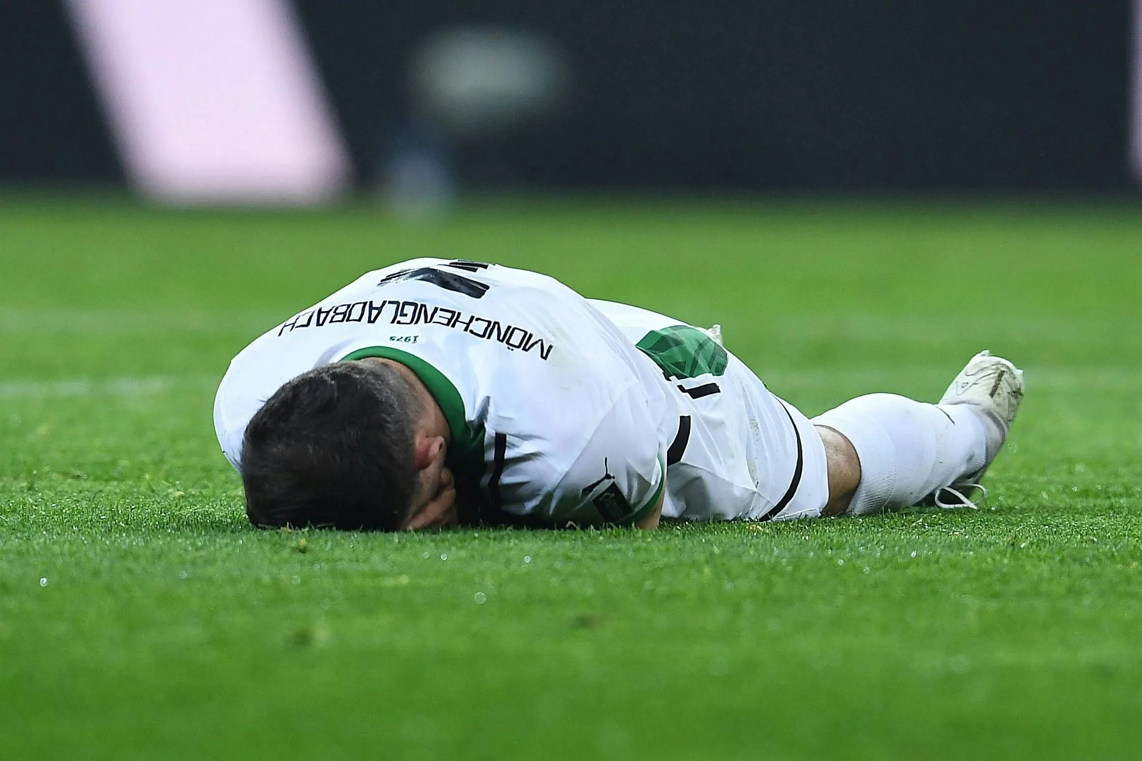 Strafraum-Szene treibt Gladbach-Fans in Rage: