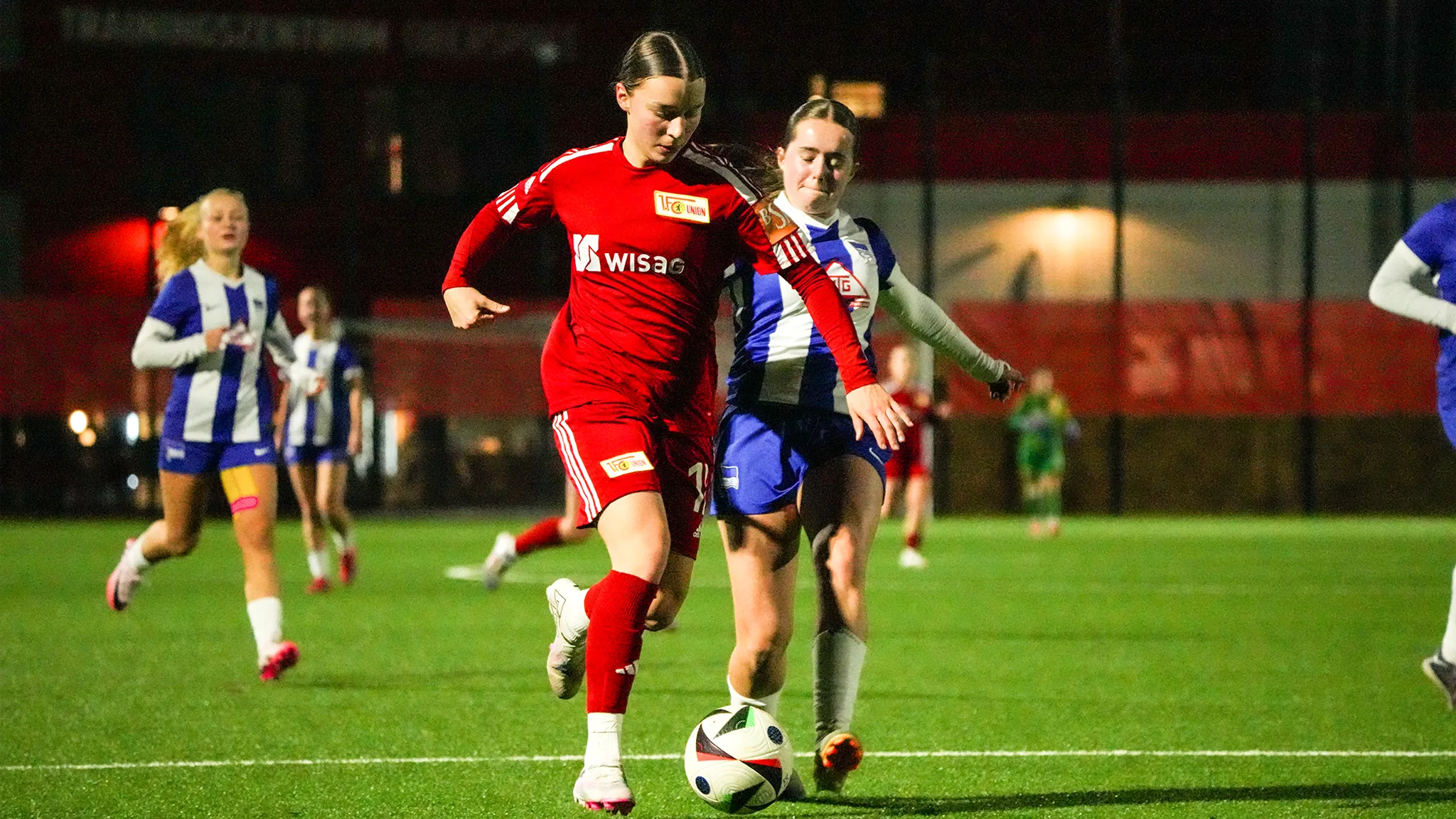 U23-Frauen stehen im Polytan-Pokal-Finale | Frauen