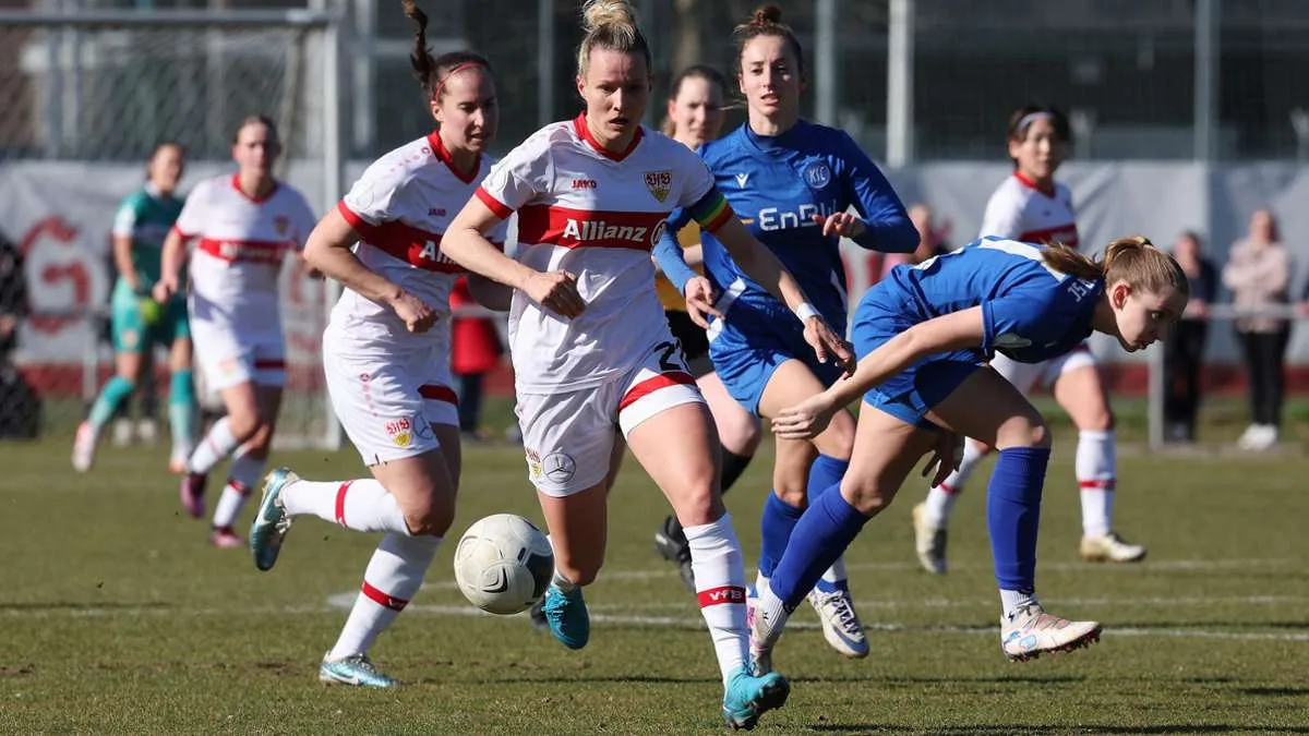 VfB Stuttgart gegen TSG Hoffenheim: VfB-Frauen vor