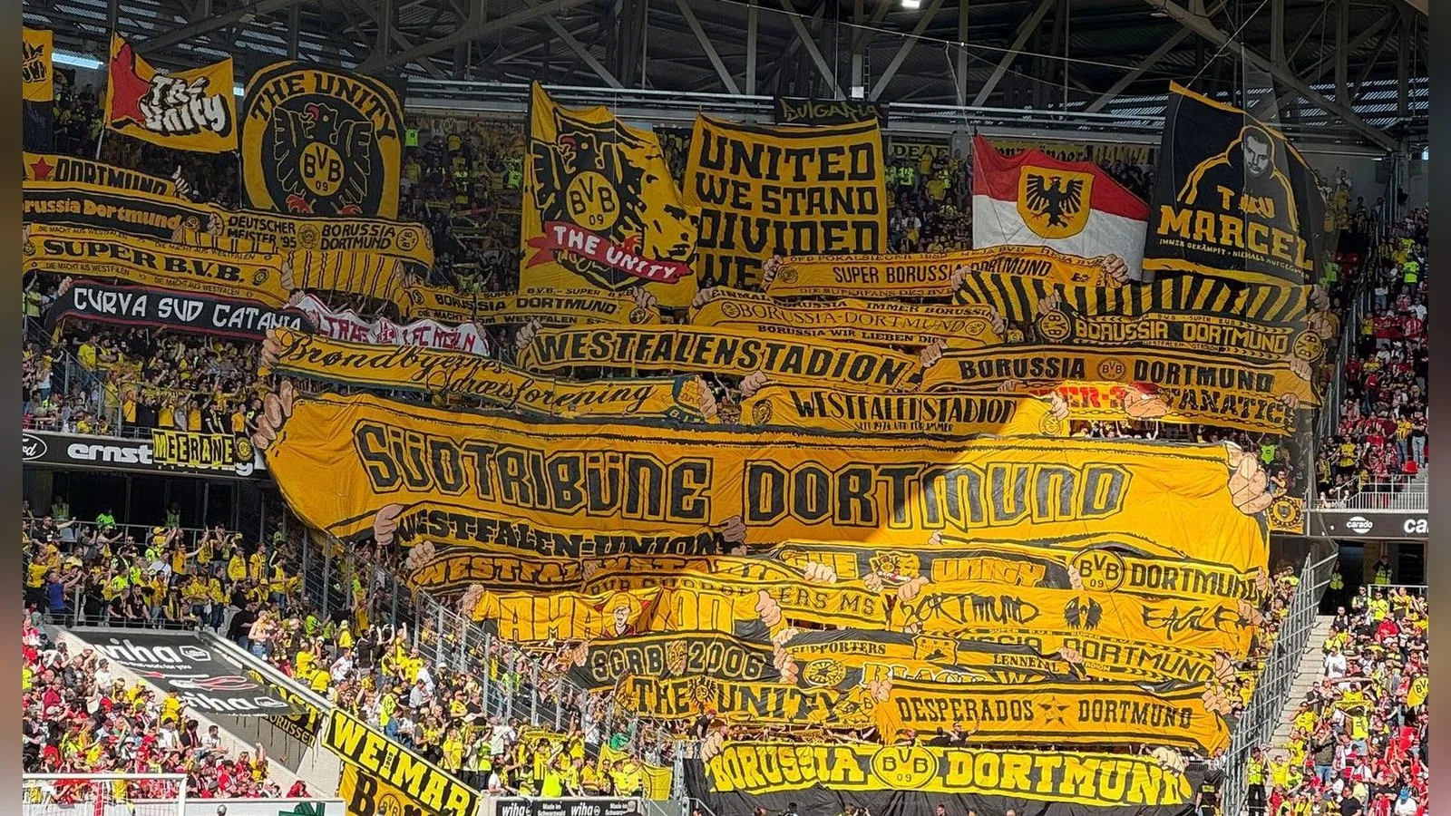 BVB-Ultras mit Choreo in Freiburg: Auch andere Klubs