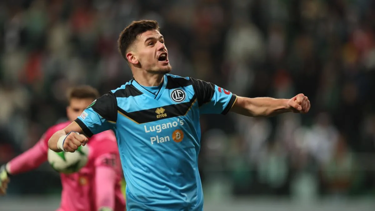 Bayer 04: Hincapié-Nachfolger im Visier