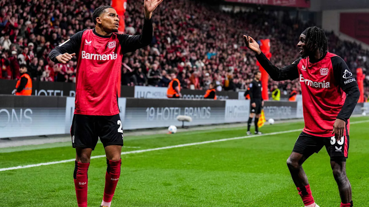 Bayer Leverkusen: Schale und Pokal: Bayer kämpft ums