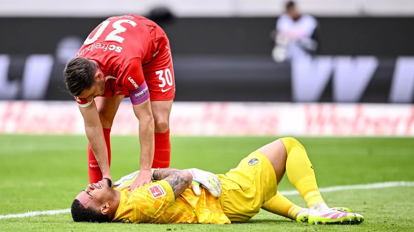 Fußball-Bundesliga: SC Freiburg vorerst ohne Torwart Atubolu
