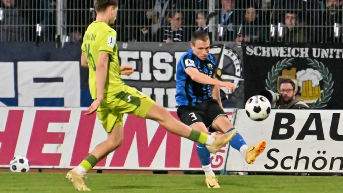 Fussball-Regionalliga-Suedwest-Eintracht-Trier.jpg Fußball-Regionalliga Südwest: Eintracht Trier: