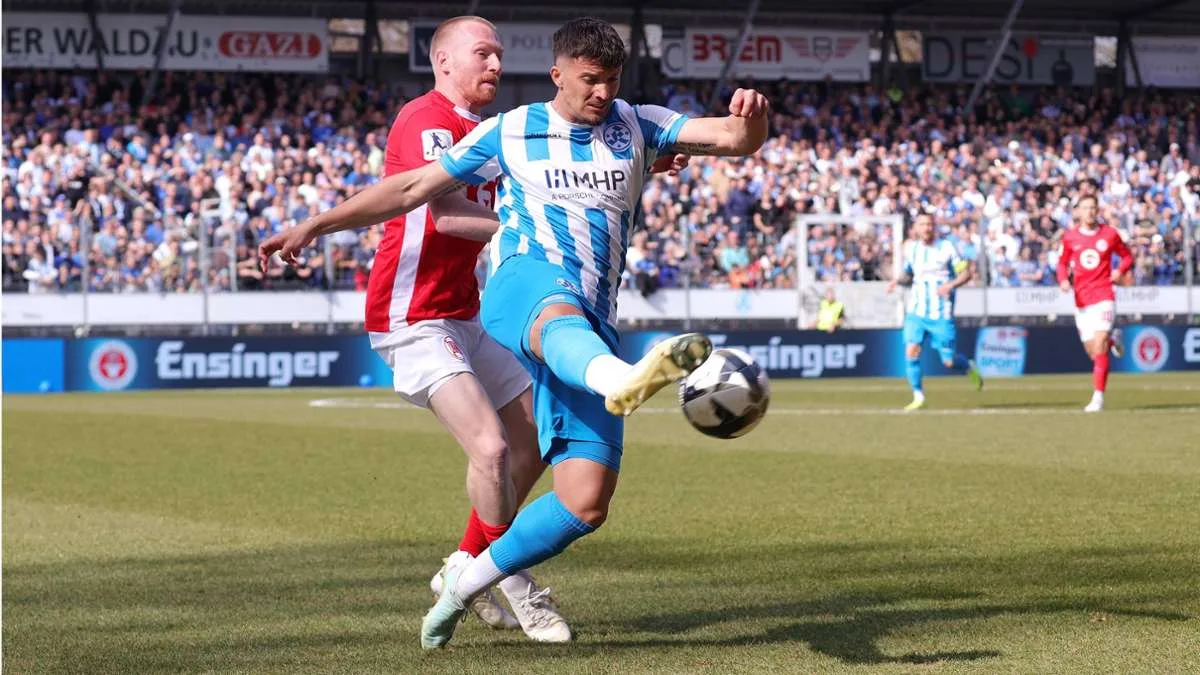 Milan Petrovic von den Stuttgarter Kickers: