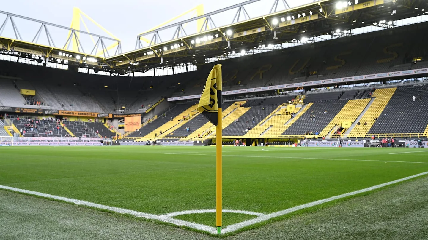 Zwei BVB-Stars sehen 5. gelbe Karte