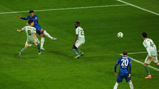 Betis Sevilla verspielt Führung: Ex-BVB-Star macht alles Betis Sevilla verspielt Führung: Ex-BVB-Star macht alles
