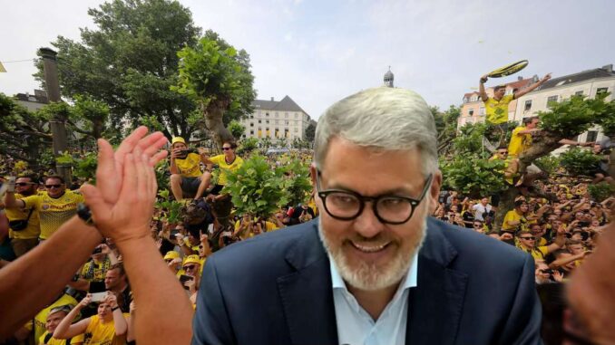 Dortmunder OB reagiert auf Korso-Gerücht um BVB: Dortmunder OB reagiert auf Korso-Gerücht um BVB: