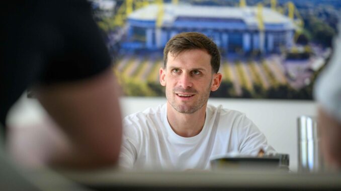 Groß über sein erstes BVB-Jahr: „Das hat mich beeindruckt“ Groß über sein erstes BVB-Jahr: „Das hat mich beeindruckt“