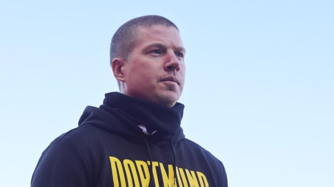 Borussia Dortmunds U 23 steigt ab Borussia Dortmunds U 23 steigt ab